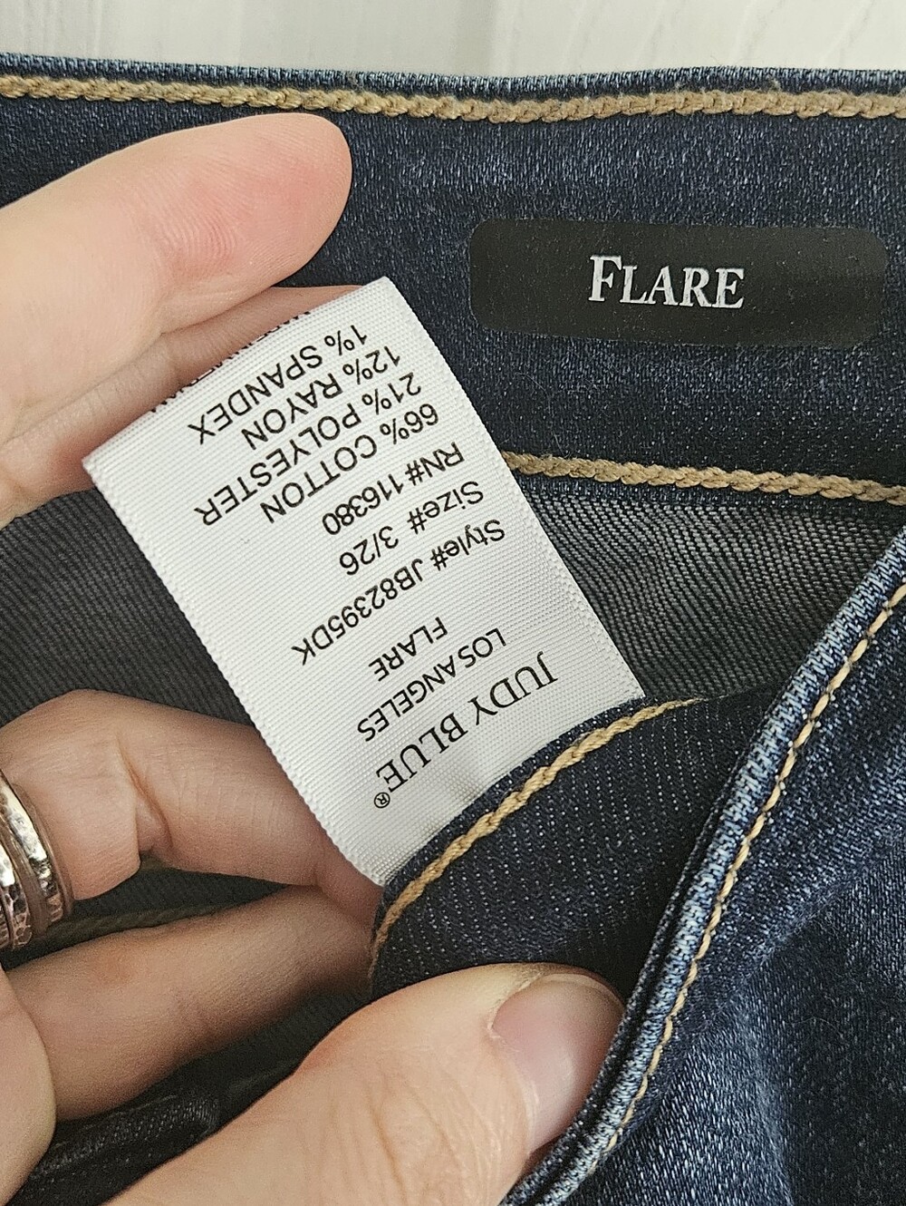 Women’s Dark Indigo Flared Jeans - Judy Blue 3/26 X 33 - Picture 3 of 3